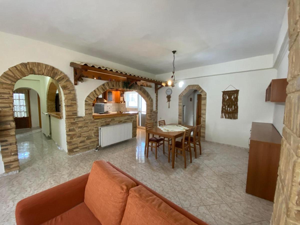 Villa Theo Маратиас Экстерьер фото